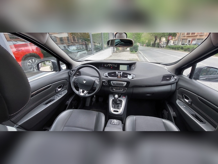 Renault Grand Scenic 1.5 DCI 110CV 7 PLAZAS foto 10